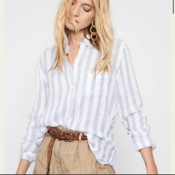 Rails Tops - Rails White & Blue Striped Button Down Shirt Size XS Long Sleeves Lightweight